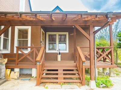 Elles Gaden House / Nasushiobara Tochigi