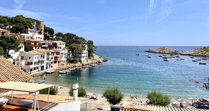 Sa Tuna - House with Views and 30m from the Sea