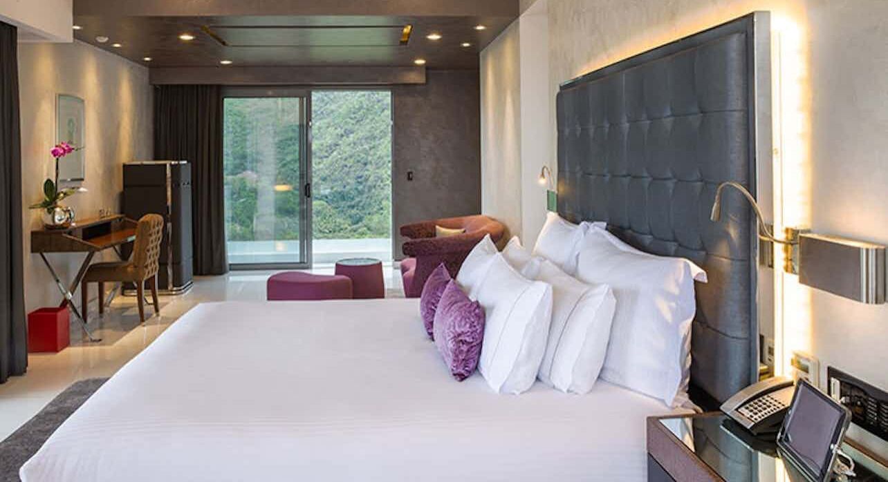 1 slaapkamer, een strijkplank/strijkijzer, gratis wifi, beddengoed