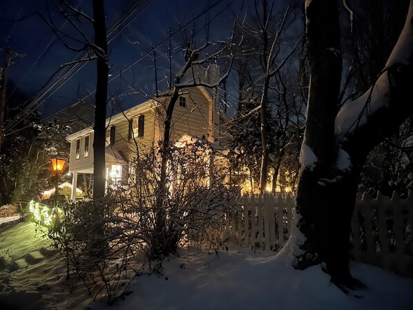 Exterior - 1798 House - Historic house 1 mile from downtown New Hope (New Hope)