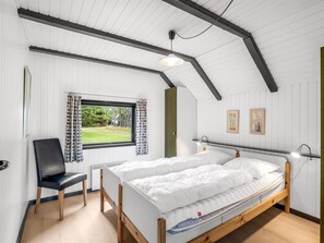3 bedrooms, internet