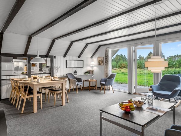 Dining - "Gyrial" - 2km from the sea by Interhome (Blåvand)