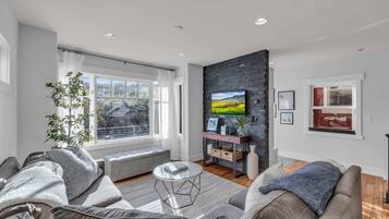 تلفزيون، كُتُب