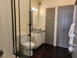 Deluxe-Apartment | Badezimmer