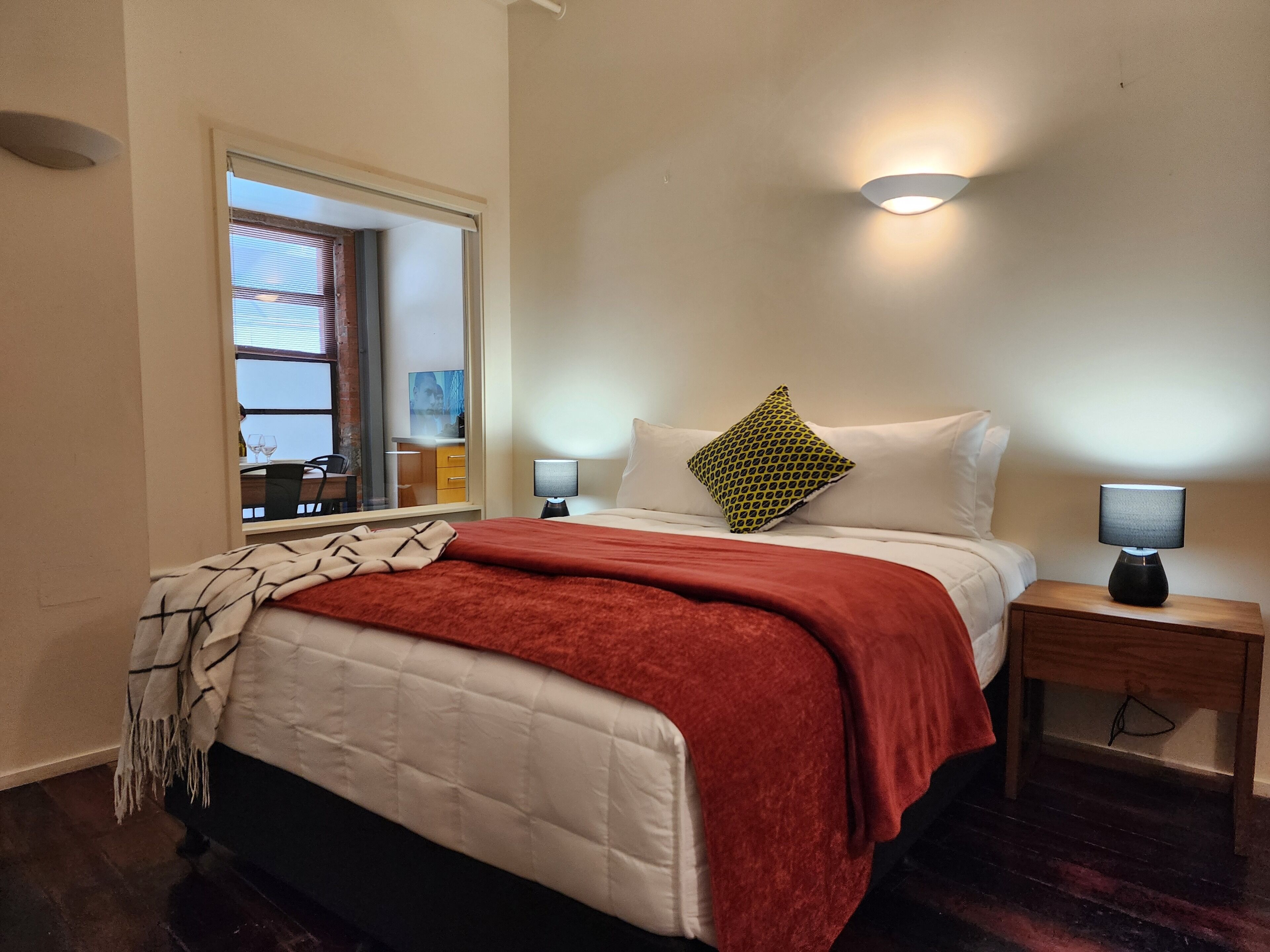 1 bedroom, individually decorated, individually furnished, free WiFi