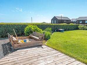 Property grounds - "Reima" - 50m from the sea by Interhome (Sæby)