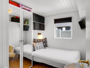 3 bedrooms, WiFi