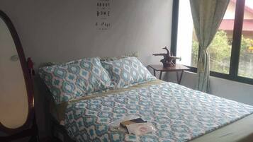 1 bedroom, WiFi, bed sheets