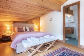 4 bedrooms, WiFi, bed sheets