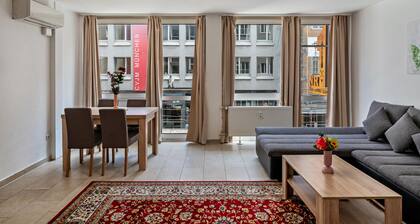 Ferienwohnung 'Aldars 2' mit Balkon, WLAN und Klimaanlage