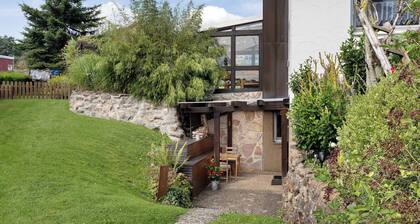Ferienwohnung 'Faustmann' mit Bergblick, Gemeinschaftsterrasse und WLAN