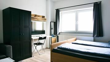 2 Schlafzimmer, Bügeleisen/Bügelbrett, kostenloses WLAN, Bettwäsche
