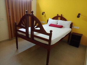 4 chambres, bureau, fer et planche Ă repasser, Wi-Fi gratuit