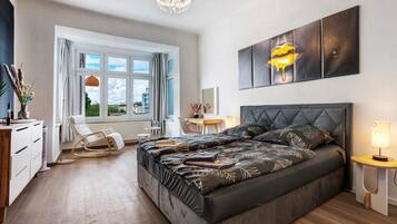 2 makuuhuonetta, silitysrauta/-lauta, ilmainen Wi-Fi, vuodevaatteet