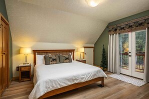 5 chambres, fer et planche à repasser, lit parapluie, Wi-Fi gratuit