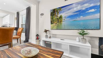 Televisión y oficina