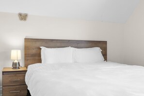 3 soverom, skrivebord, strykejern/-brett og wi-fi