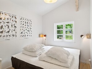 2 bedrooms, Internet