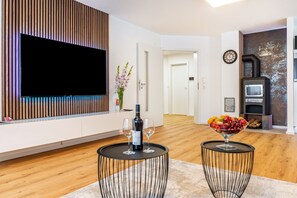 Interior - FeWo-Time4you with Pool, Sauna, Terrace and Wi-Fi (Radolfzell am Bodensee)