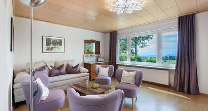 Ferienwohnung 'Familie Quednow - Im Algi' mit Bergblick, privater Terrasse und WLAN