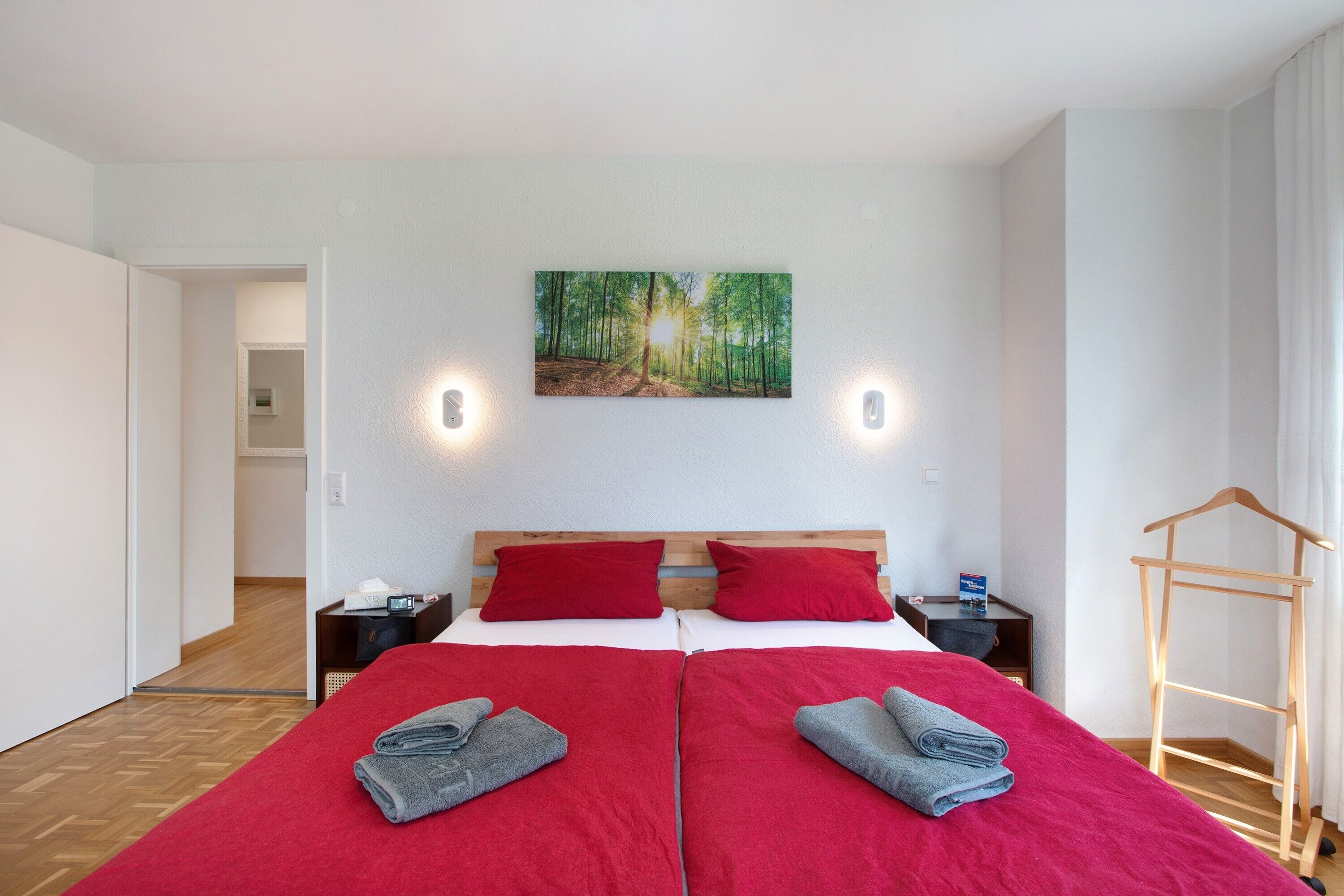 2 多间卧室、熨斗/熨衣板、免费 WiFi、床单