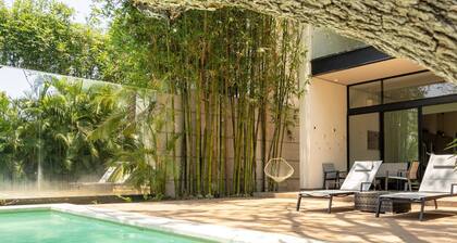 New House in Santa Fe Morelos, luxury amenities
