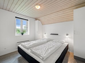 4 多间卧室、上网接入