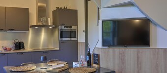 Cozy two-under-one group home near the forest