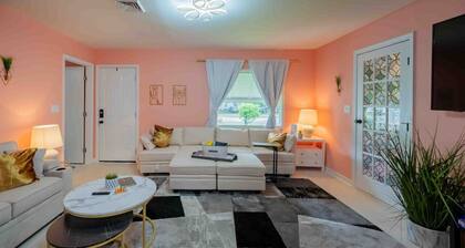 The Great Gatsby: Pink Flamingo Lounge Retreat!