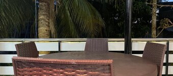 White Pearl Home Stay