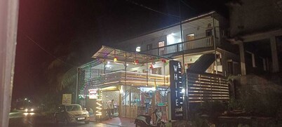 White Pearl Home Stay