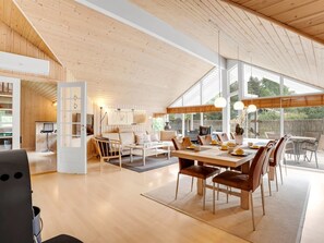 Dining - "Gudlaug" - 1km from the sea by Interhome (Væggerløse)