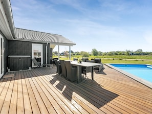 Pool - "Kiersten" - 800m from the sea by Interhome (Væggerløse)