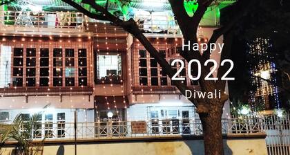 Laxmi Niwas HomeStay Serviced Apartment Chembur Mumbai for famailies