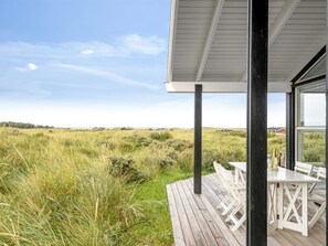 Outdoor dining - "Nuka" - 400m from the sea by Interhome (Hjørring)
