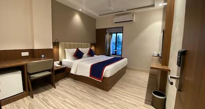 Zip By Spree Hotels Shirdi