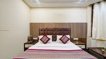 Standard Double Room | Soundproofing, free WiFi