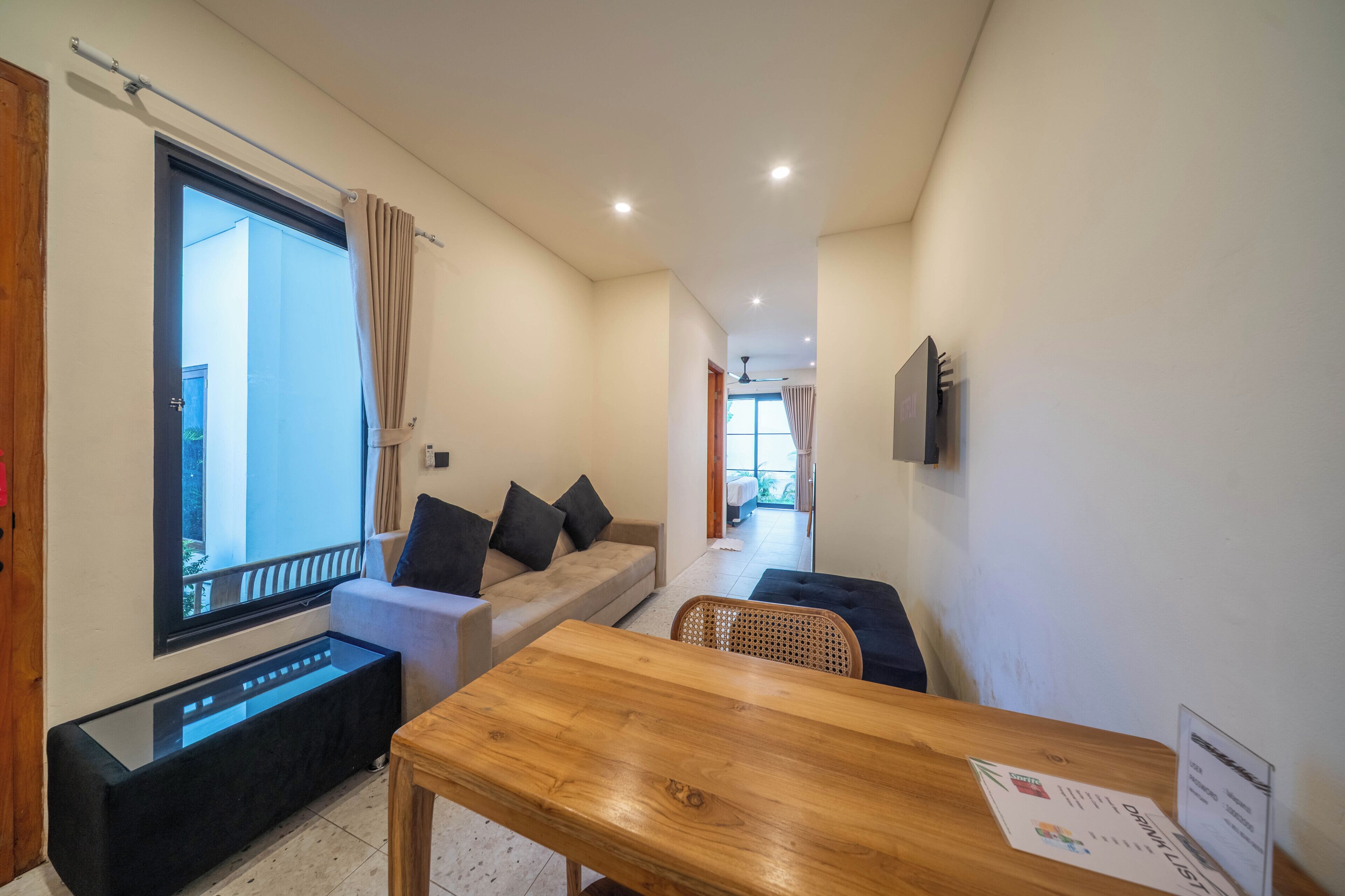 Quarto luxo | Área de estar | TV LED