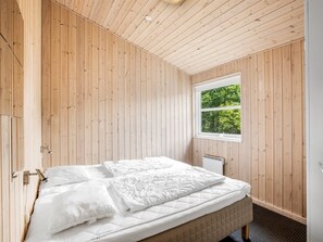 4 bedrooms, WiFi - "Felina" - from the sea by Interhome (Hals)