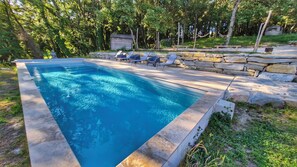 Pool - LA VILLA THEA - Provence. A haven of peace and splendor.... (Bollène)