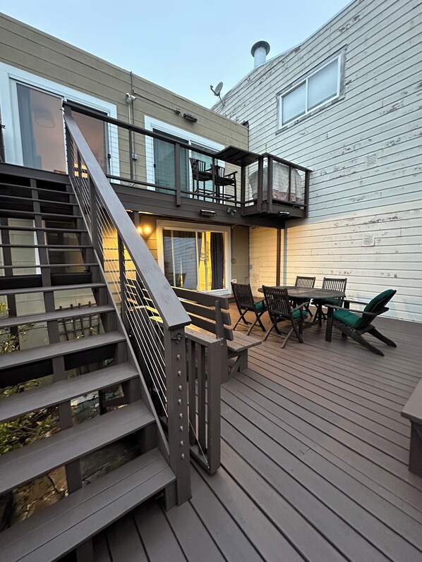 Outdoor dining - Quiet, Cat-Enabled Paradise in the Heart of San Francisco (San Francisco)