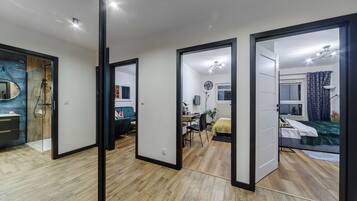 Superior Apartment, Balcony, Courtyard View | 2 bedrooms, cribs/infant beds, free WiFi, bed sheets