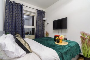 2 habitaciones, cunas, wifi gratis y ropa de cama