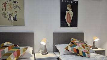 3 bedrooms, iron/ironing board, free WiFi, bed sheets