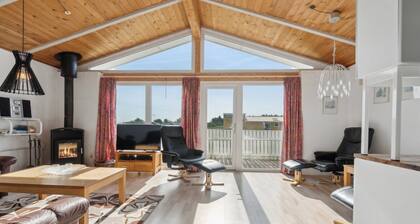 Pool house close to the coast