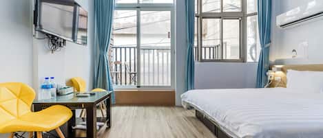 Tweepersoonskamer, balkon | Gratis wifi, beddengoed