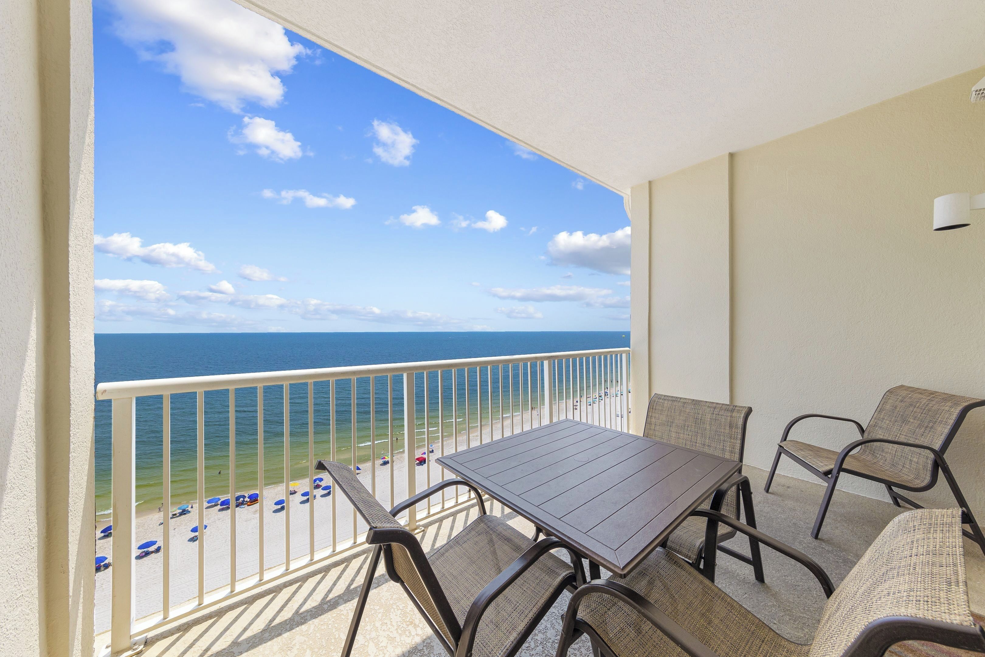 Comfort appartement, 1 slaapkamer, balkon, uitzicht op strand | Uitzicht vanaf balkon