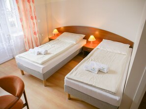 Standard Double Room, City View | Bed sheets - Meduza Natura Tour (Swinoujscie)