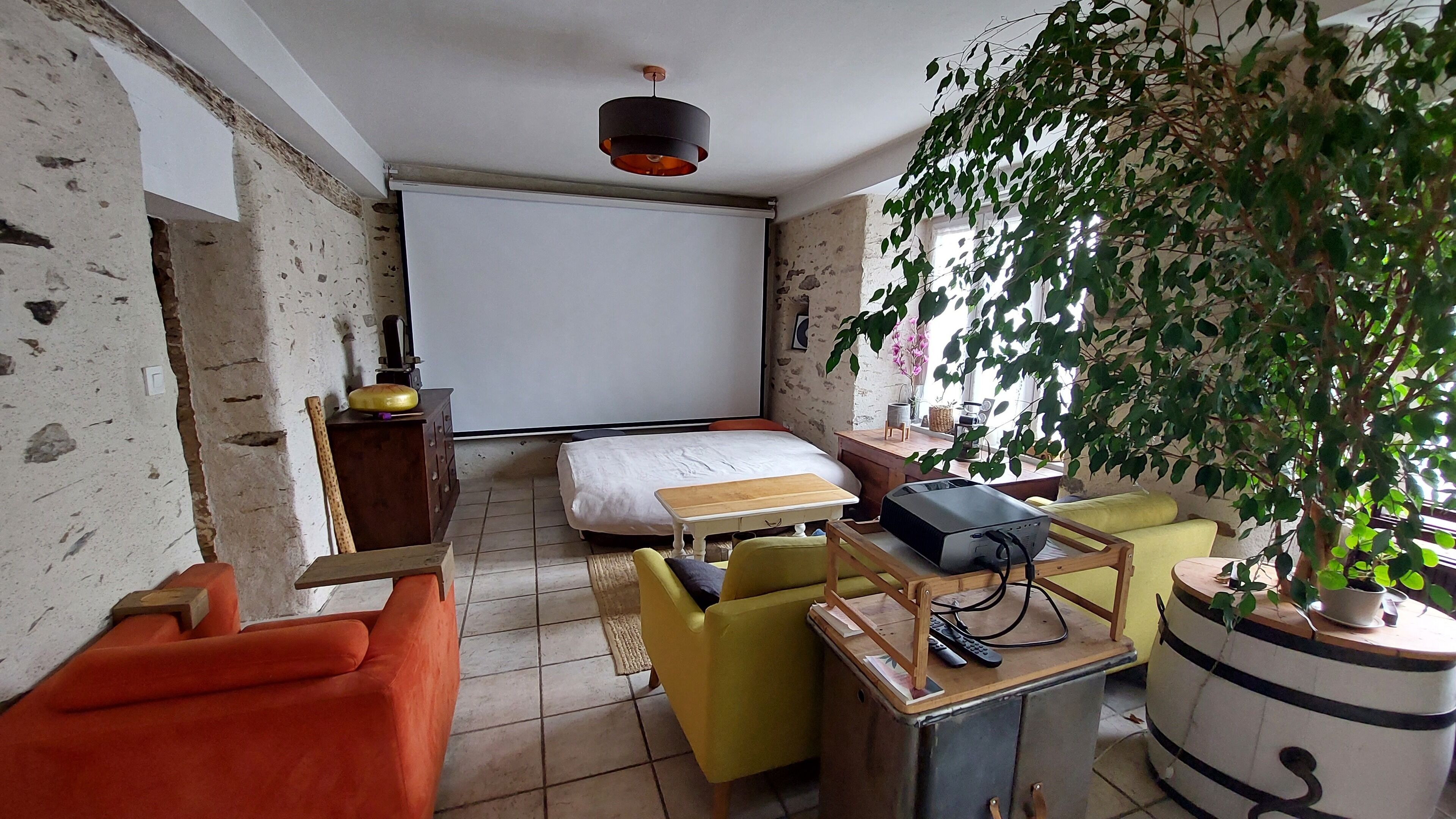 3 chambres, fer et planche à repasser, Wi-Fi gratuit, draps fournis