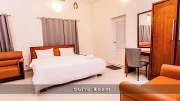 1 bedroom, in-room safe, individually furnished, desk